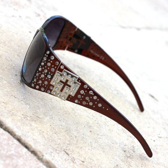 Red Super-Cute Cross bling Sunglasses Look GREAT on!  Style is Amazing! - Picture 2 of 7